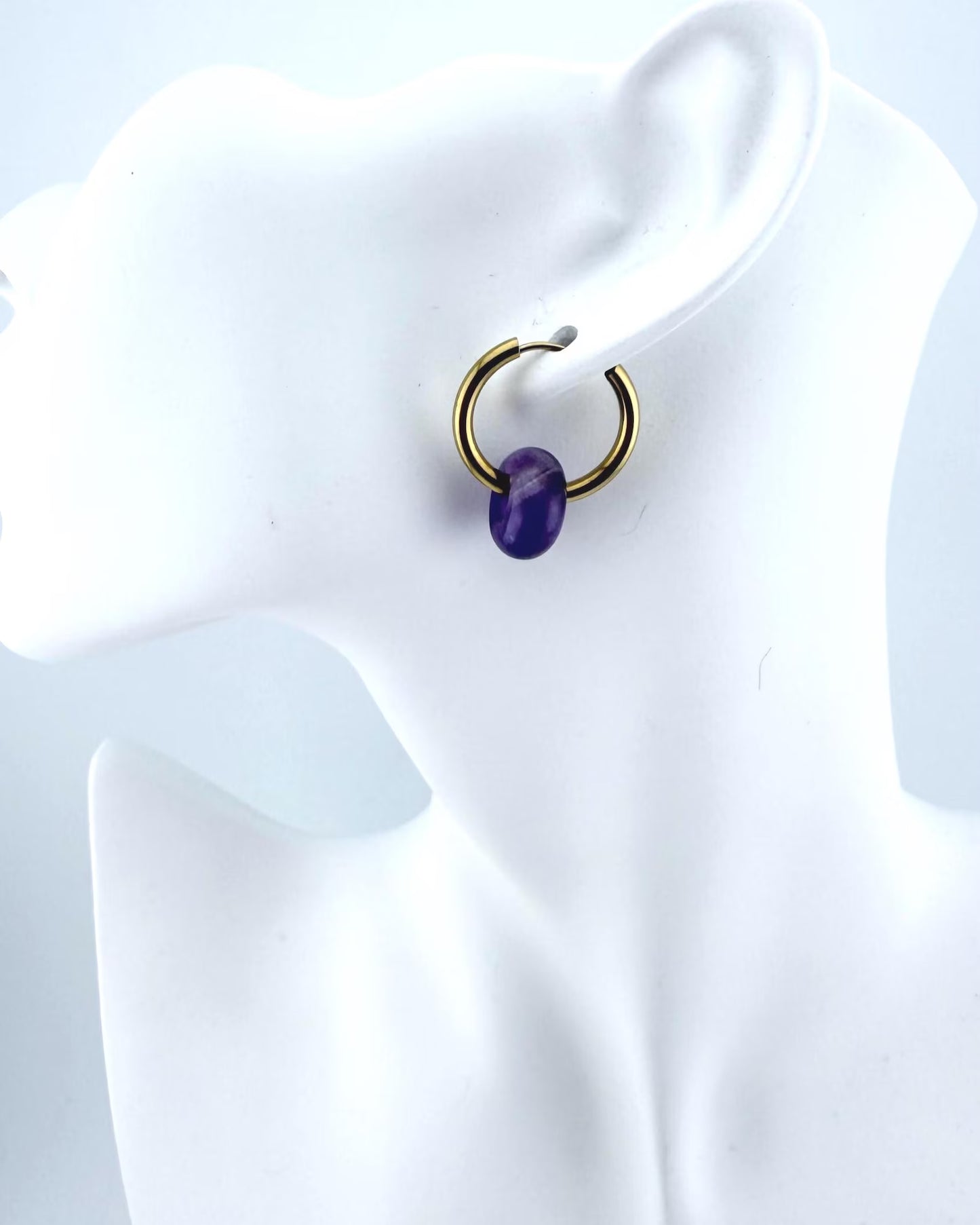 Donut-Ohrringe aus Amethyst, minimalistischer handgefertigter Boho-Schmuck, Ohrringe mit Heilsteinen, natürliche Kristall-Creolen, Geschenk für sie