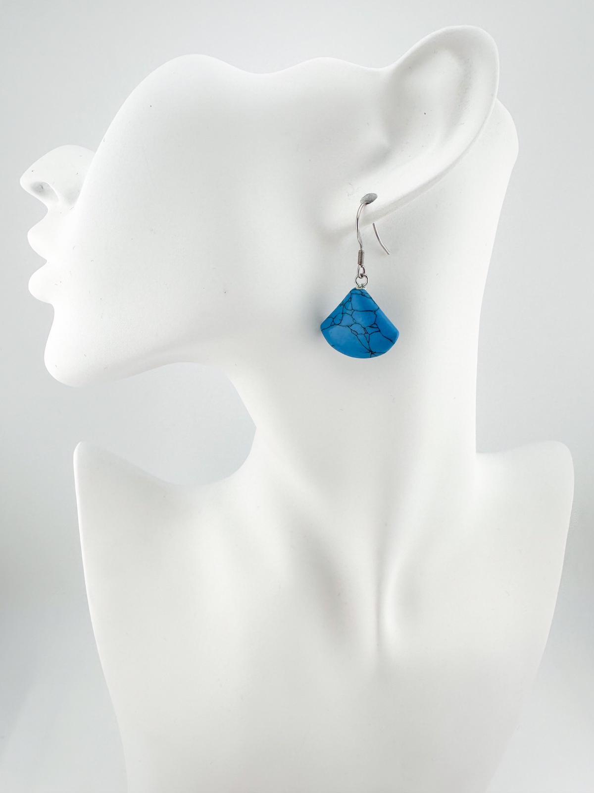 Ohrhänger mit blauem Türkis-Edelstein – Geschenkidee für Damen